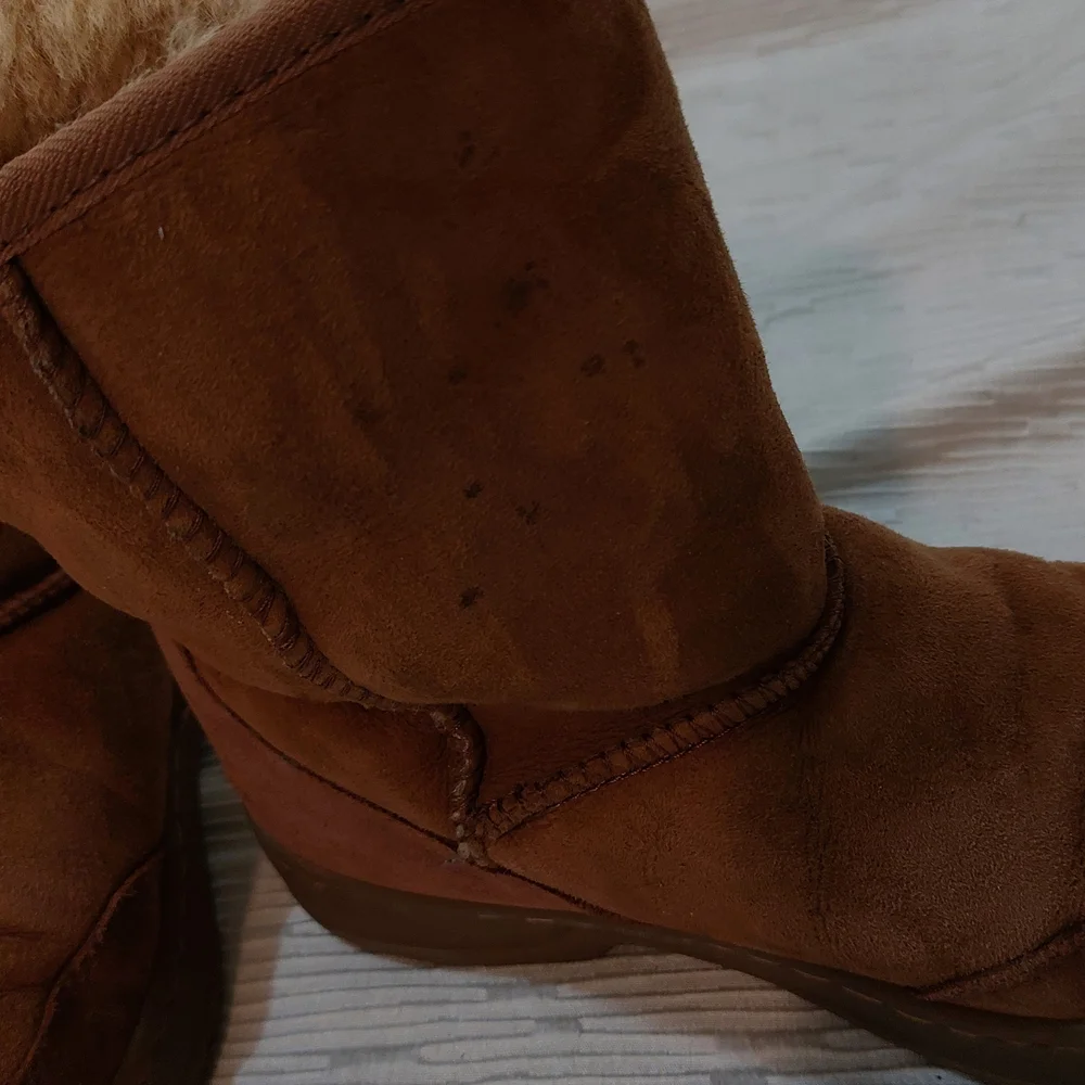 L.L. Bean Tan Suede Winter Boots